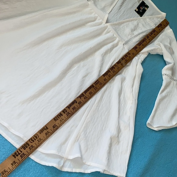 BLOOMING JELLY dress suit coverup lace inlaid deep V-neck bell sleeve NEW size S - Picture 10 of 12